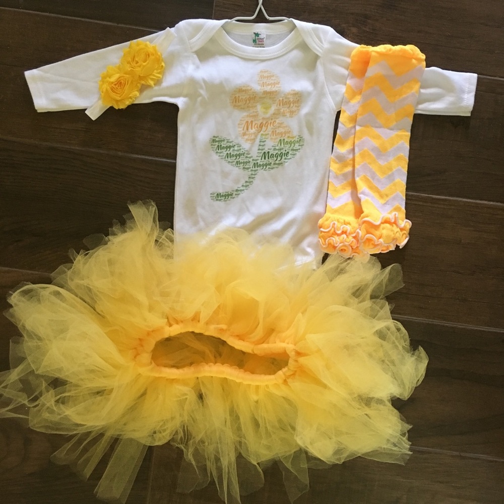 “Maggie” 4 pc Outfit NWOT